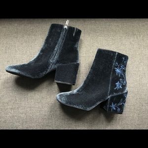 Kenneth Cole Renna Embroidered Velvet Boots